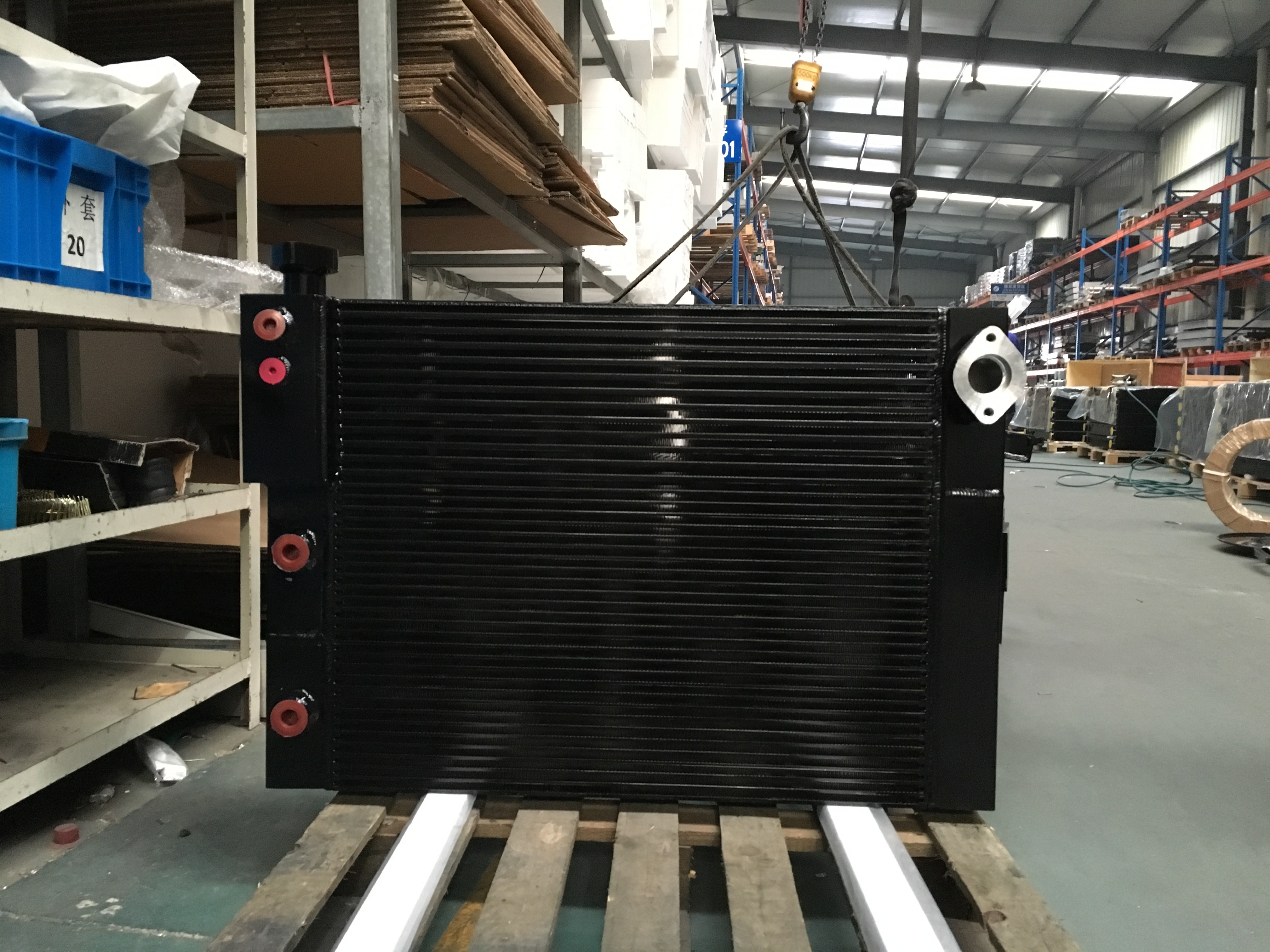 CDU800 RackChiller with 800 kW Cooling & Redundant Pump
